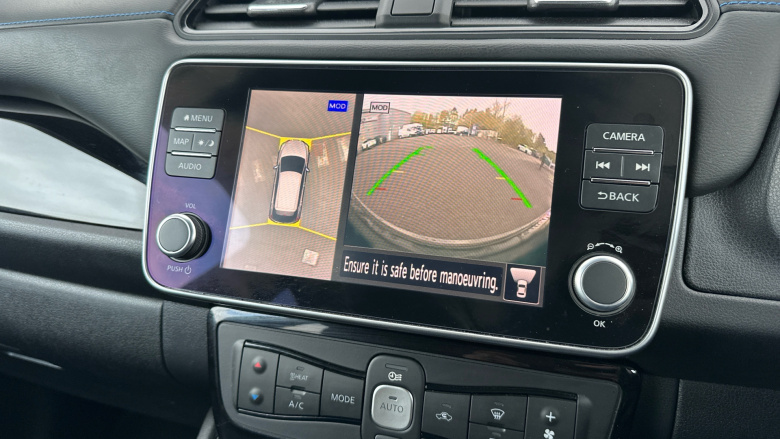 Nissan LEAF 110kW N-Connecta 39kWh 5dr Auto Electric Hatchback